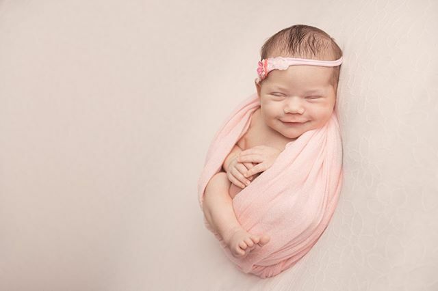 MonicaQuintanaF's tweet photo. 😊Començar el dia amb un somriure sempre és un bon pla 🥰
-
-
-
-

#nado #recentnascut #nounat #newborn #fotografa #estudifotografia #fotografafigueres #sessiodefotos #sessions #sessionsdefotos #sessionewborn #sessionado #sesiondefotos #sesiones #sesiondereciennacido #recienna… https://t.co/q0zeFKqlYn