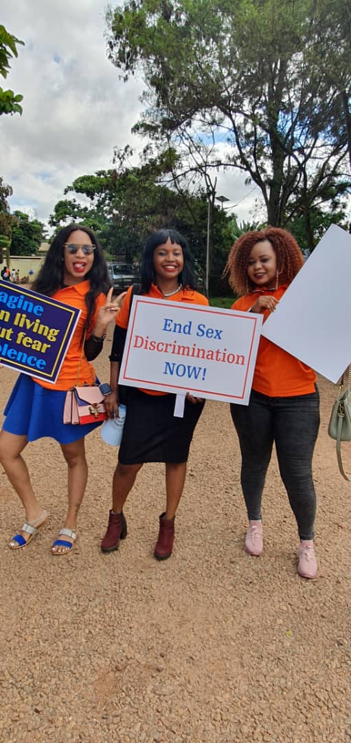 GCWR_Uganda's tweet photo. #16DaysofActivism GCWR joined the women's march to End Violence against women (including sex workers) and girls...
Organized by ICWEA and @awacuganda with support from @UN_Women
#GenerationEquality
#SpotlightEndViolence
#KickforEquality https://t.co/CWt32VjHS9