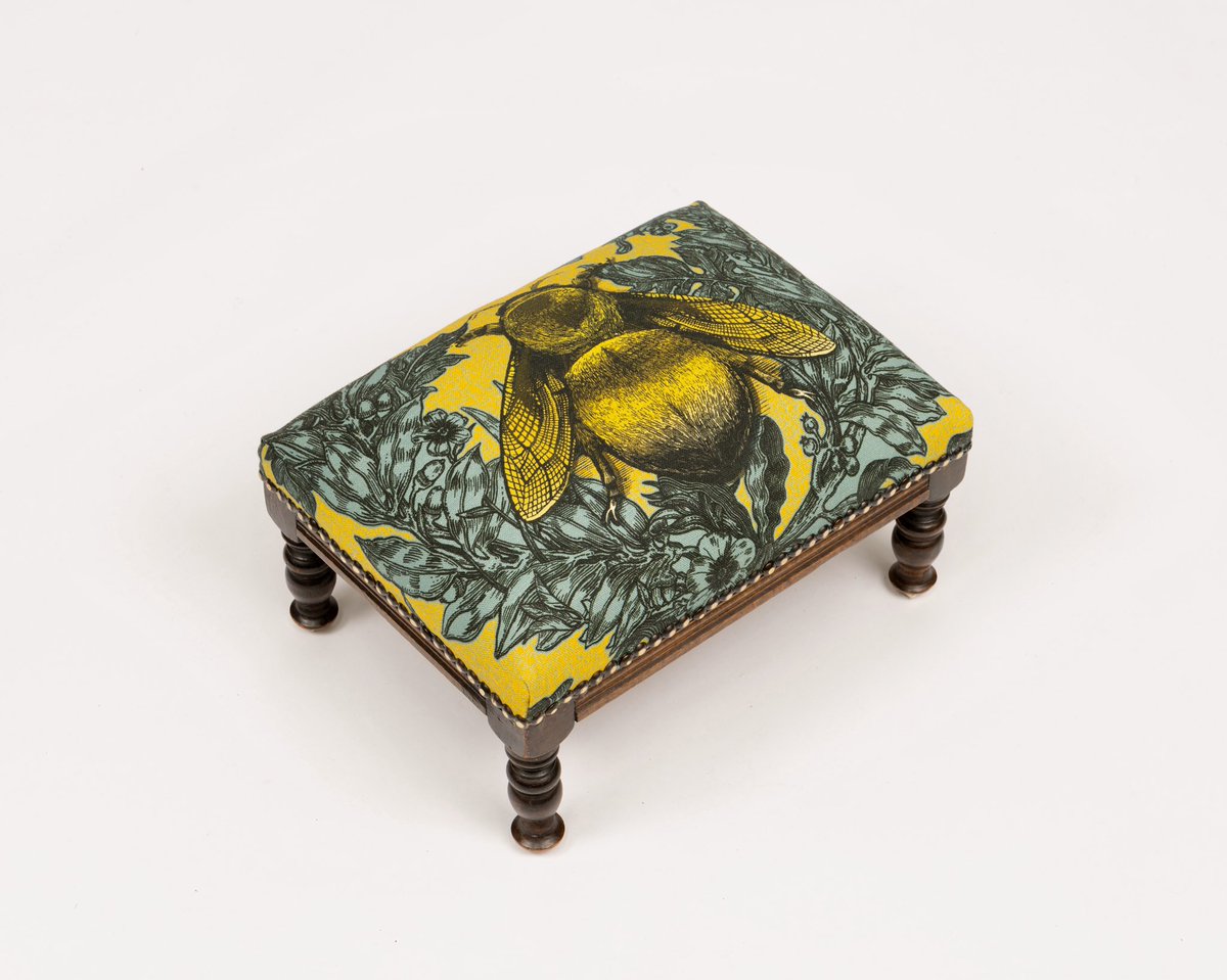 TBeasties's tweet photo. Todays the day we start our #AdventStoolCalendar, where you can bag yourself a #oneoff #custom #handprinted fabric stool.
All you need do is visit our website >click on our shop> click on advent stools and the stools will be up at different times throughout the day 👀 https://t.co/KCSZHAQAE8