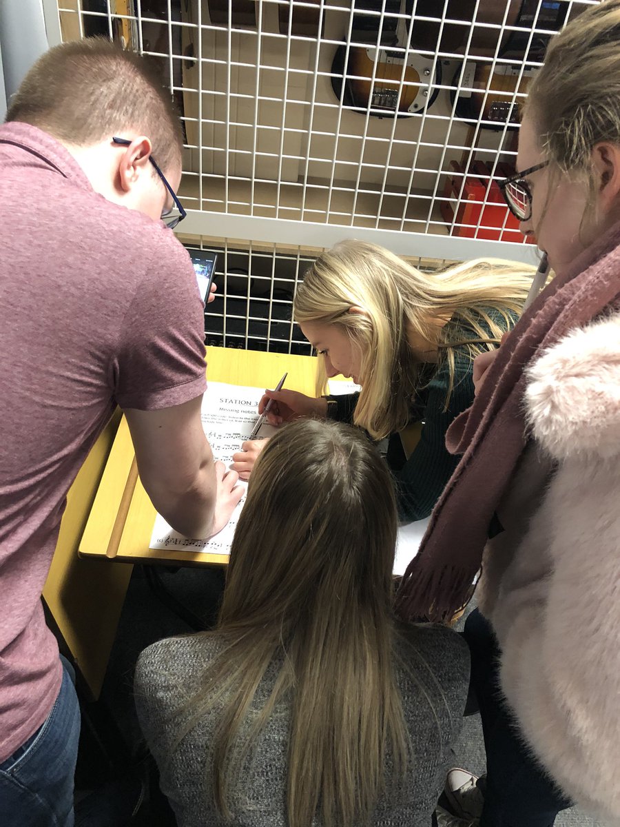 BEdMusicRCS's tweet photo. Active learning carousel task in #BEdMus4 today! Preparing us for a higher literacy task. @pedagoo https://t.co/8b9AeFFEb2