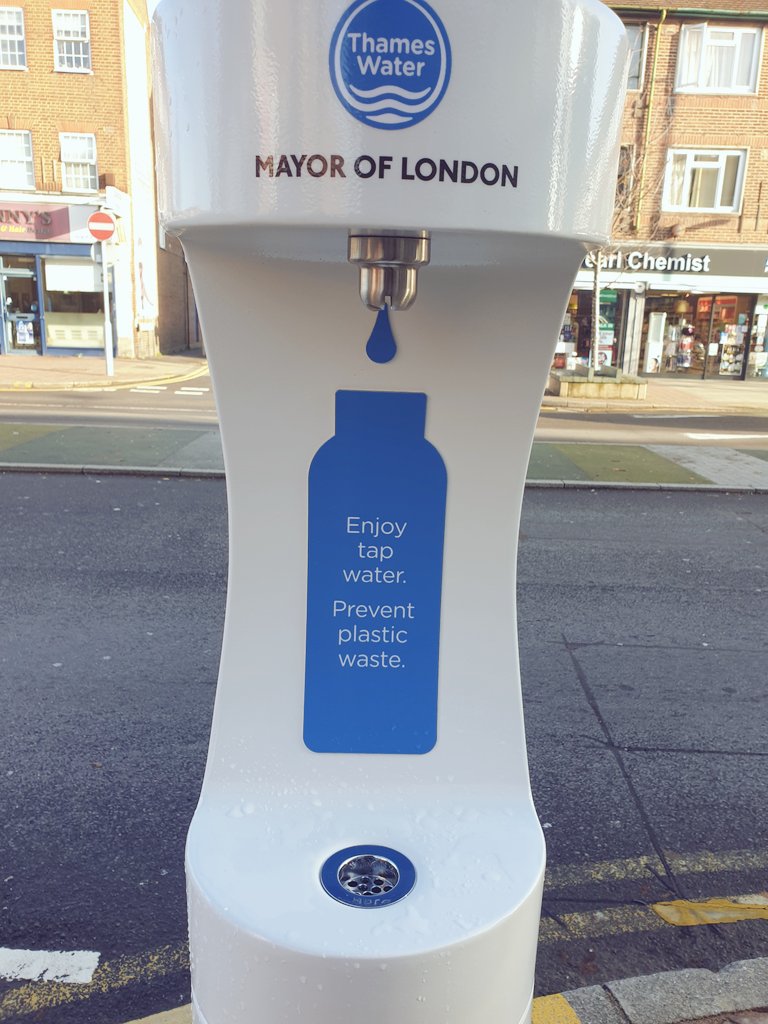 AnasPenelope85's tweet photo. Nice one #Tolworth! @thameswater @MayorofLondon https://t.co/7ZotrCjqGX