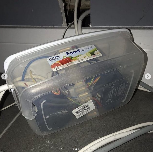 proelectrician's tweet image. This #caughtoncamera has been sent in by an anonymous source: “Check this out, found at a local sun bed salon behind every one of their 10 tanning booths.” 😱😱😱 #professionalectricianandinstaller #diyfails
