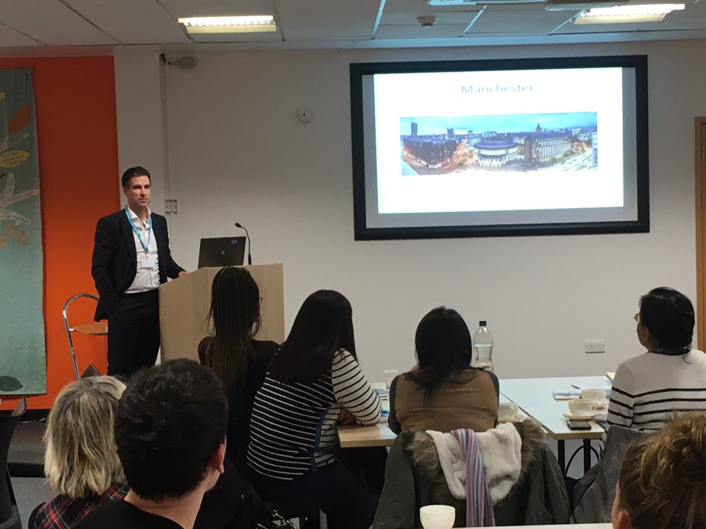 CP_Endourology's tweet photo. Mr Ben Grey @mrbengrey now talking about flexible cystoscopy, contemporary use of stents in urology and stent removal techniques #Isiris #ShapingTheFuture #Pioneers #NurseEducation @BAUNnurses https://t.co/4s5JOJH9NH