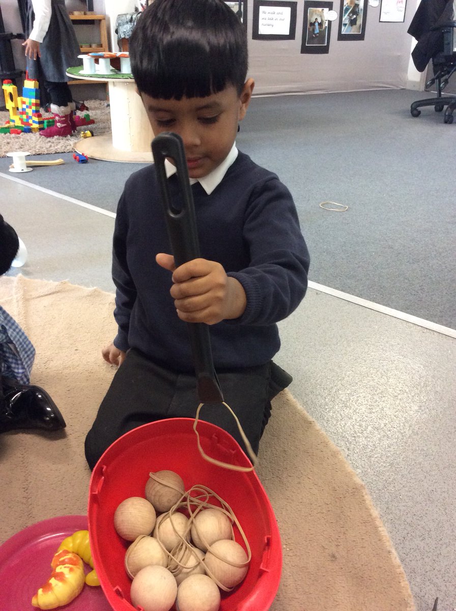 Dipika4Patel's tweet photo. Nursery children serving “noodles, spaghetti and chicken!” #deepimagination #limitlessplay @MiriamA95449887 @MajmudarTejal @LozellsPrimary https://t.co/RZGjLghbPO
