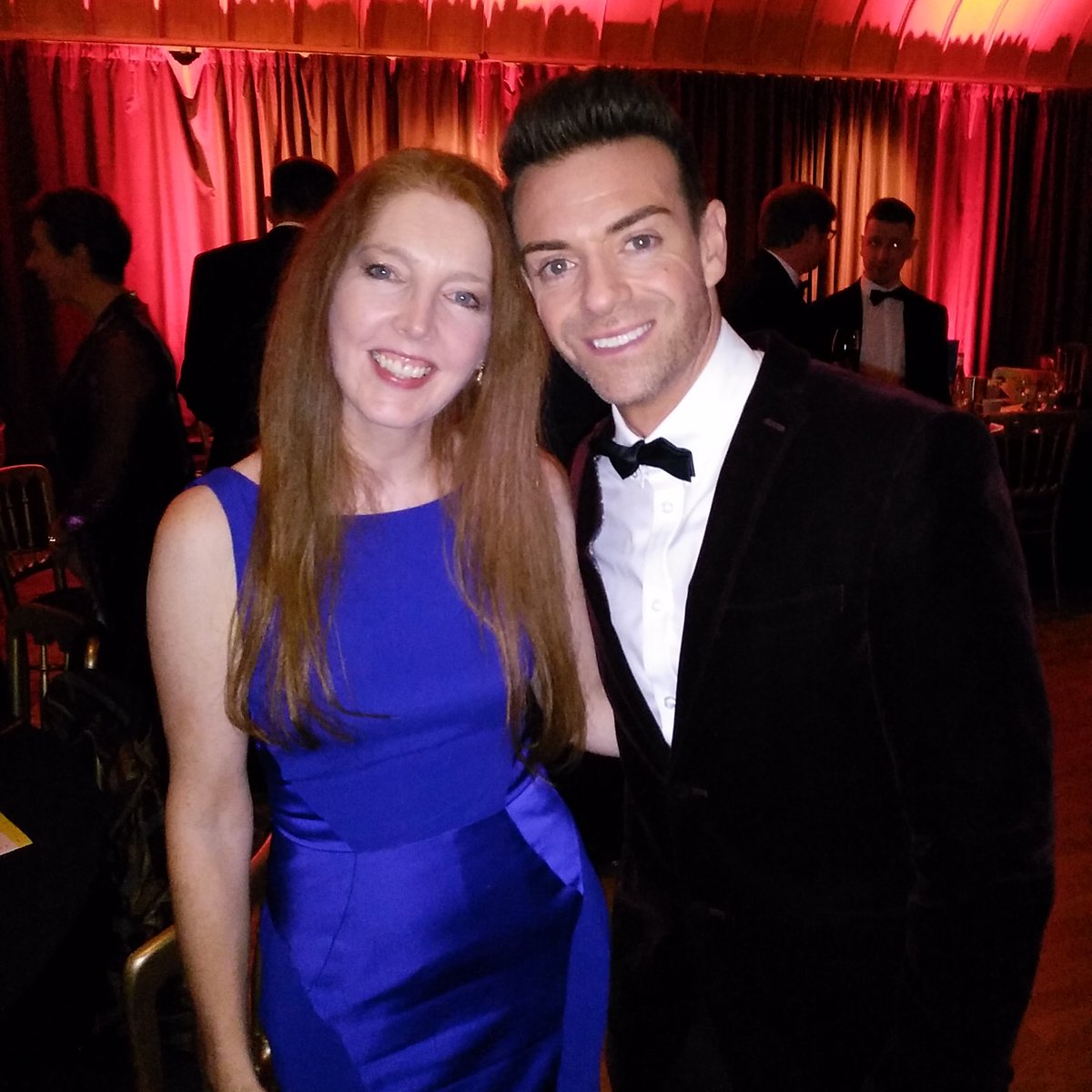 EdNapierPublish's tweet photo. Guess who I had the pleasure of sitting beside last night! #PPASMA19 @PPAScotland  @des_clarke https://t.co/GKFH98z6rB