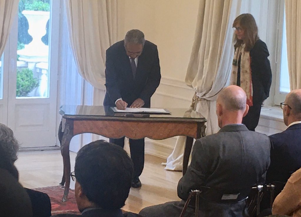 #MP, Nelson de Souza, na assinatura do Contrato de Legislatura entre o Governo e as Instituições de Ensino Superior Públicas, no qual, o <a href="/planeamento_pt/">Planeamento PT</a> dá o seu contributo para aumentar o número de bolsas. #fundoscomunitarios #PT2020 #XXIIGoverno #contratodelegislatura