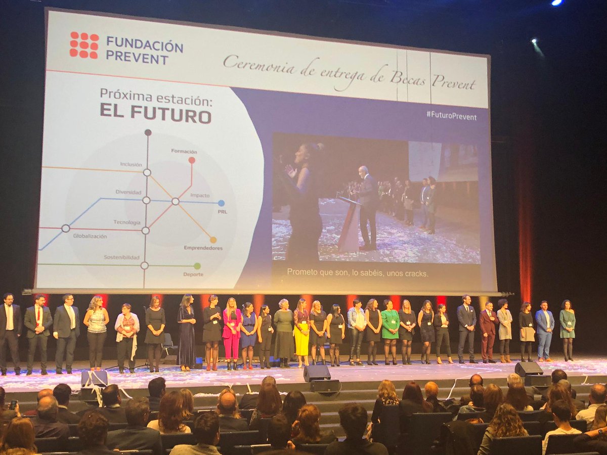 ESTEVE_ESP's tweet photo. Ayer estuvimos en la entrega de las becas de @FPrevent en Barcelona, dónde se mostró que el único límite somos nosotros mismos y nuestra fuerza de voluntad!  grandes historias de resiliencia que construyen un futuro mejor para el🌍.Felicidades a todos los becados! #FuturoPrevent https://t.co/N0003Nbi7I