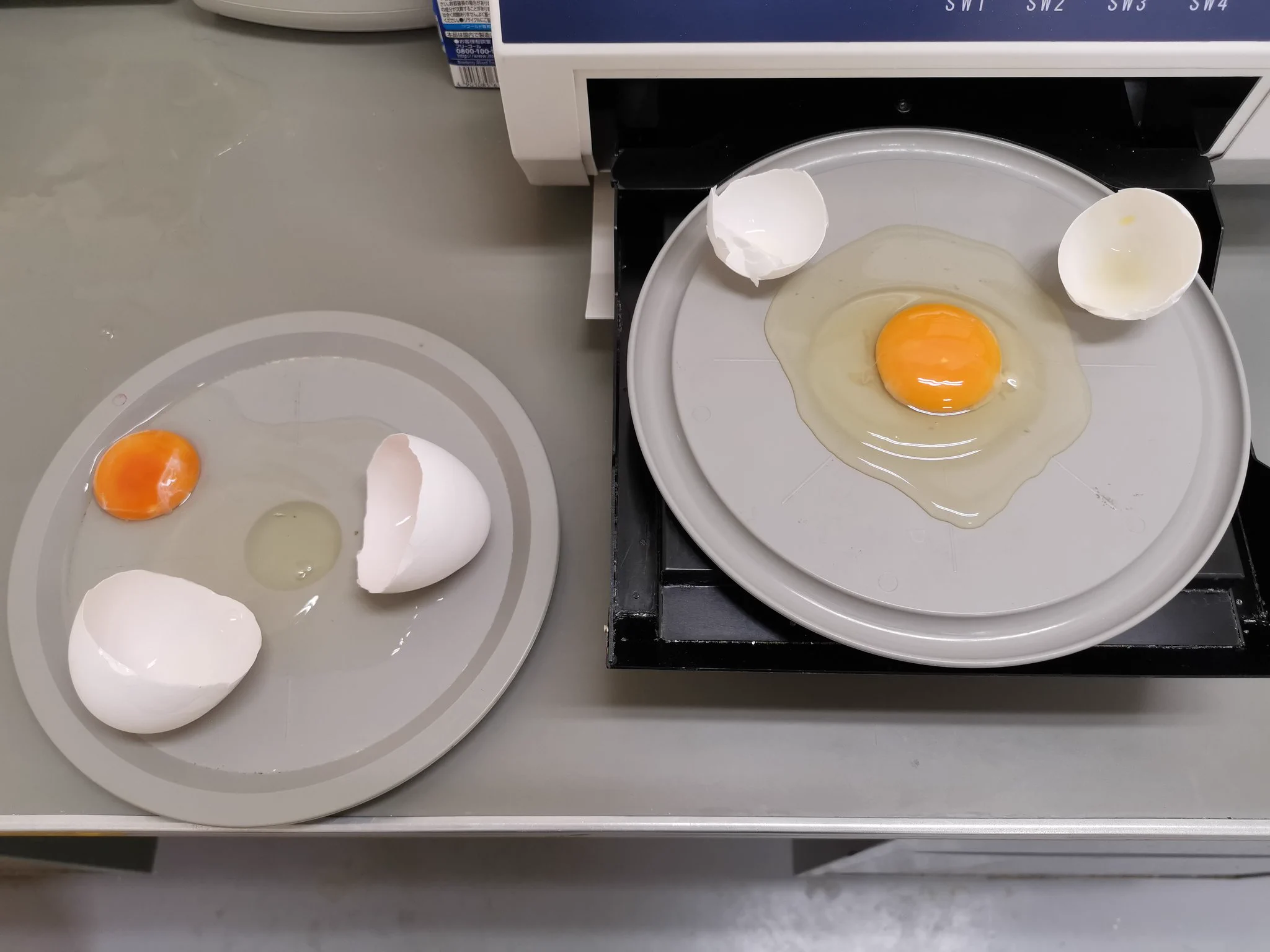 初見の人多数！？卵の中から卵が出てくる二重卵！