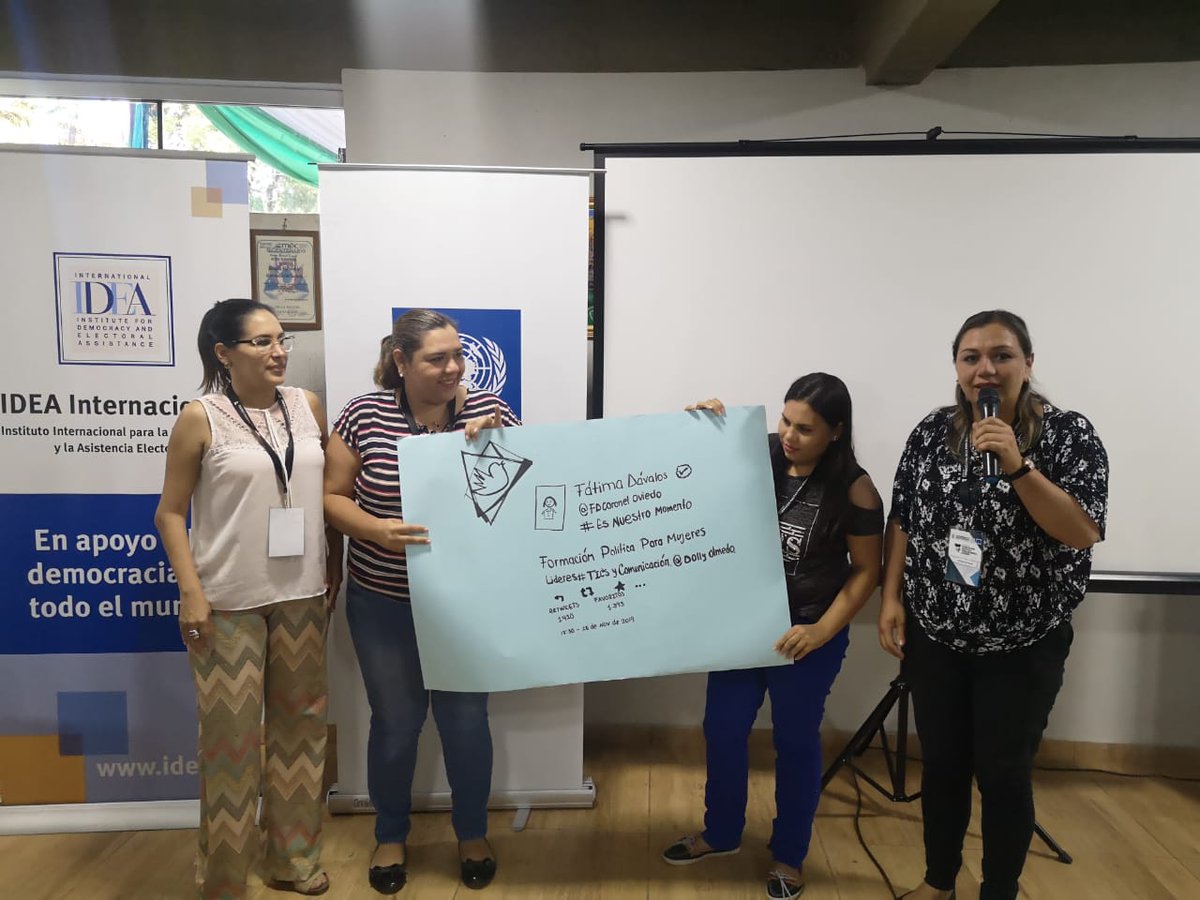 figueredcynthia's tweet image. 8vo módulo "Tics y comunicación " de la mano de la experta en comunicación Dolly Olmedo,  7ma edición Caaguazú, Escuela de Formación Política para Mujeres Líderes @TSJE_Py @Genero_JE @PNUDPARAGUAY @UEenParaguay @IDEA_int_Py @WdnParaguay #sevoslaprotagonista #MujeresAmericaLatina