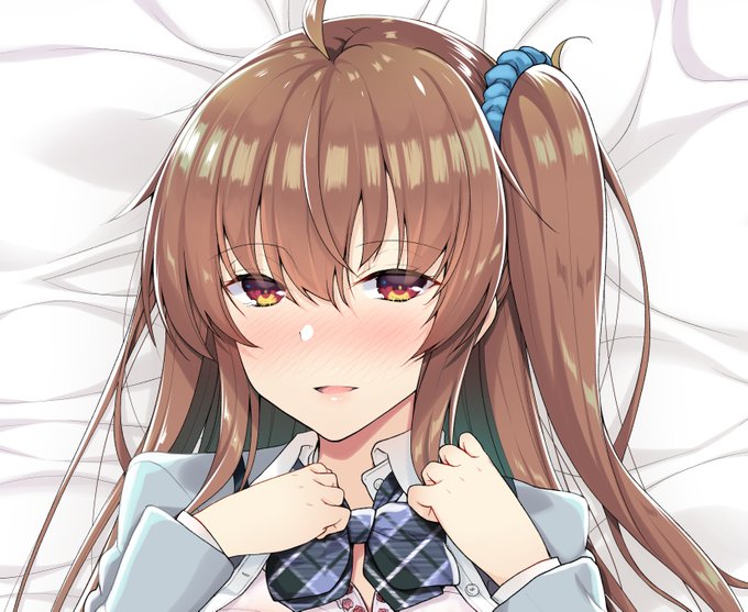 【大人向け宣伝】に印さんから出る抱き枕とタペストリーえちえちイラストのサンプルを上げて良いと伺ったのでpixivにあげてきましたー!大きなお友達はぜひチェキしてあげてくださいませ😉 https://t.co/cYv2IhU79c 