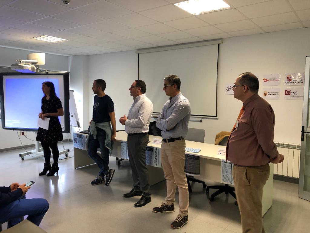 ADLPalencia's tweet photo. El PM Palencia al Día II, cierra la Jornada de Seguridad Informática de #EFIDES, con la participación de los expertos: Amador Aparicio, Julio Cesar Miguel, Miguel Ángel Atienza y Miguel Ángel Mádico.
Clausura con un balance muy positivo y un elevado grado de asistencia. https://t.co/Iu7fgyqEKh