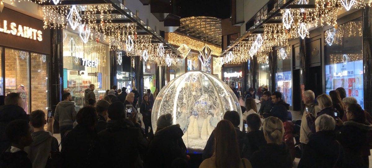 The Show Globe tweet media