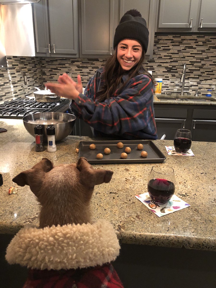 Amelia Rose Earhart (@amelia__earhart) on Twitter photo Nubbin was treated to a live cooking demonstration by <a href="/LoriLizarraga/">Lori Lizarraga</a> last night... heās hanging on her every word š Nubbin was treated to a live cooking demonstration by <a href="/LoriLizarraga/">Lori Lizarraga</a> last night... heās hanging on her every word š