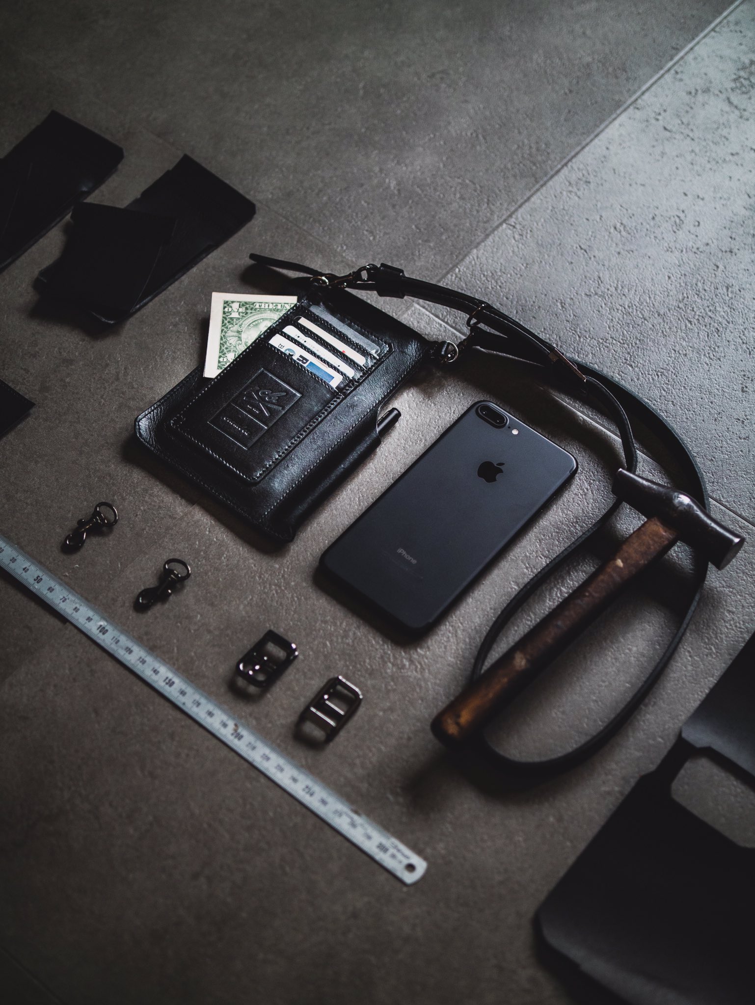 Omi ズボンのポケットにスマホ入れるのが嫌で作ったスマホポケットバッグ 撮りに行くときはもっぱらこれ