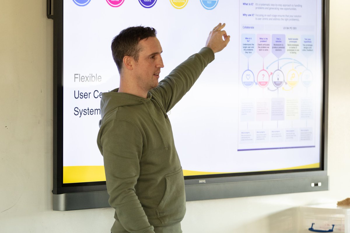 Trust_GMET's tweet photo. Staff from @OntheBeachUK are giving us some insight into #UX and #UI, to help inform our digital curriculum
#TheAnswerInTheRoom https://t.co/kXN3ahvJcO
