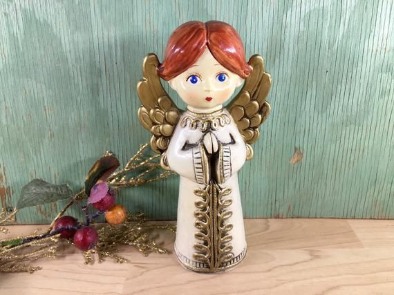 SquirrelAwayVtg's tweet image. Vintage Paper Mache Angel, 1960s Mod Christmas Decor, Japan Available at Squirrel Away Vintage buff.ly/2XutCJl via @Etsy #angels #VintageAngel #ModDecor #ChristmasDecor #kitsch