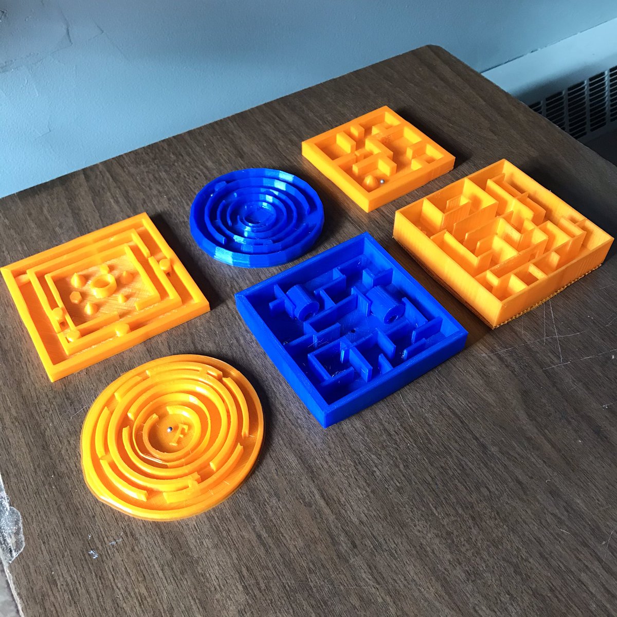 LMSAlesbrook's tweet photo. Some more of my students’ 3D printed marble mazes! @Polar3D @Mass_STEMHub @fontaineclms @LMSMrsJohnson @LMSchoolLibrary @mrdepace #STEM #3Dprinting https://t.co/EesOwjD0ta
