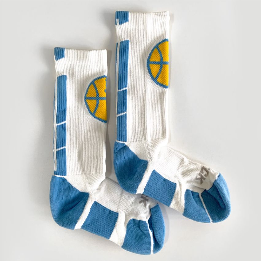 mplslakersbball's tweet photo. Itβs Gift Giving Season! So give Laker gear. Still plenty of items at St Manes Sporting Goods in Southeast Minneapolis! π #MplsLakers #MplsLakersBasketball #StManesSportingGoods https://t.co/yywR5LY1k3