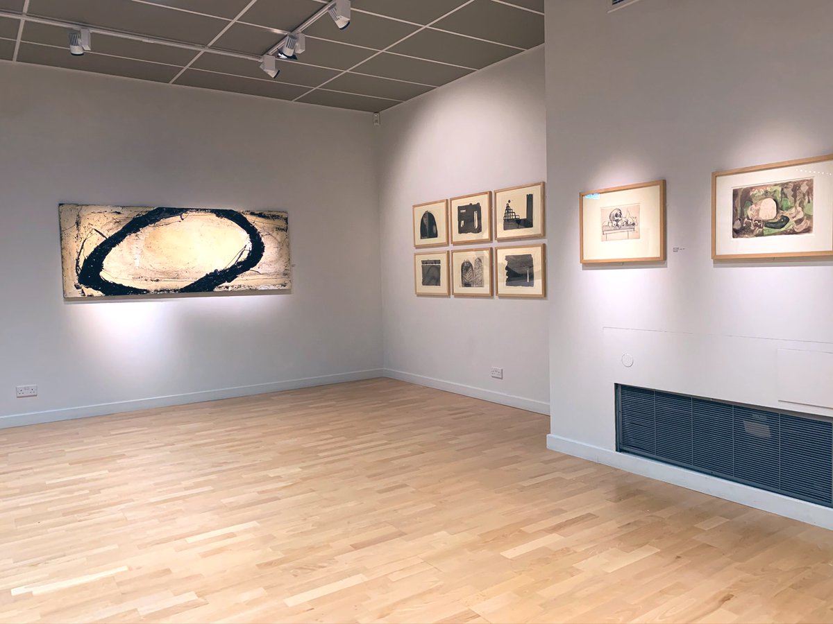 AnitaTaylor_'s tweet image. #DRAWN at #TheYoungGallery in #Salisbury closes on Saturday. Curated by @PrudenceMaltby &amp;amp; @LinnOCarroll to complement the @TBWDrawingPrize at @SalisburyMuseum. The exhibition is drawn from the stunning collections at @TheYoungGallery plus guest artists, incl. me. #DrawingMatters