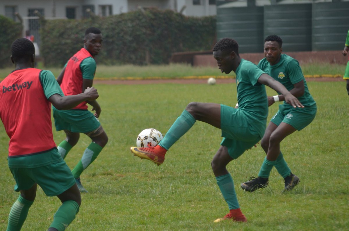 k_sharksfc's tweet photo. π· | The boys on the training ground this morning
π | Tomorrow it's back to @TheOfficialKPL action against KCB.
#SHARKCB https://t.co/XdhSBKD2qH