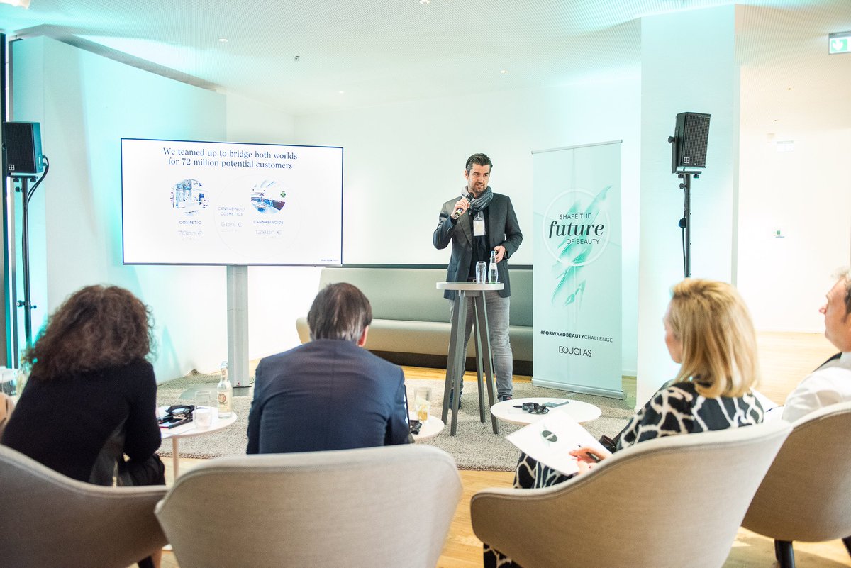 TMuellerDouglas's tweet image. Impressed by these ideas! So many inspiring young founders with stunning stories and ideas that could definitely help shape the future of beauty. Tough decisions ahead! #FORWARDBEAUTYChallenge