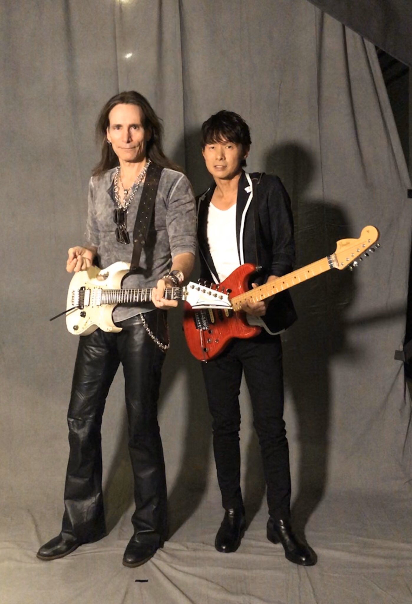 春畑道哉 ヴァイ ヤヴァイ ヴァイ様に会えてしまった Can T Believe I Got To Meet The Mr Steve Vai Stevevai Stevevai T Co Y5d4daga3v Twitter