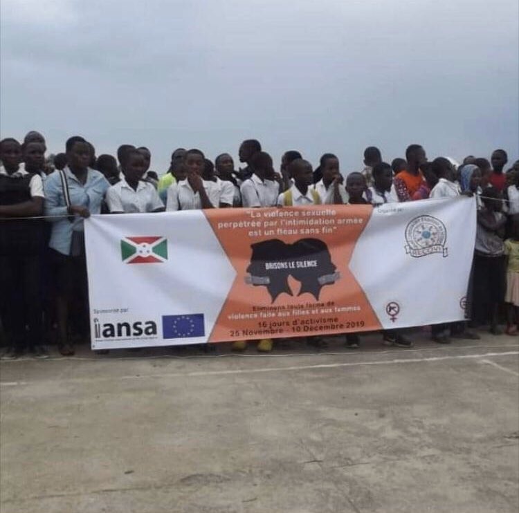 IANSAnetwork's tweet photo. IANSA member RECOVI participated in the 16 Days of Activism Against Gender-Based Violence by holding a community event, under the theme: “Sexual violence perpetrated by armed intimidation is an endless menace: Break the Silence". 
#16DaysOfActivism #BreakTheSilence #EndGBV https://t.co/9fhOqCF3t7
