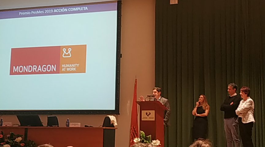 Premio #PesMes2019  a la Acción Completa de #marketing para <a href="/esMONDRAGON/">MONDRAGON</a>