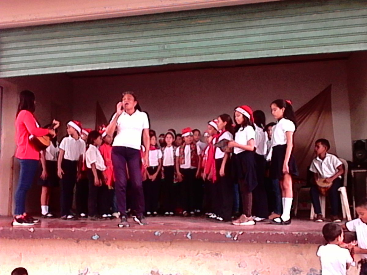 Programa Simón Bolívar escuela Monseñor Rodriguez Alvarez. <a href="/elsistema/">El Sistema</a> <a href="/SistemaGuarico/">Sistema Orq. Guárico</a>