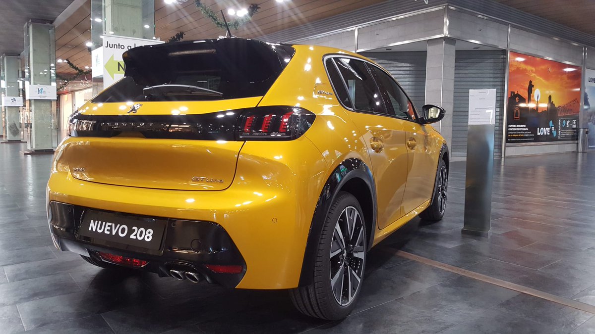 Este fin de semana <a href="/Camaretas/">Centro Comercial Camaretas</a> y @Mateogrupoo presentan : NUEVO 208 Acércate a conocer su nueva silueta mucho más deportiva. Y su interior más tecnológico con el PEUGEOT i-Cockpit® 3D inédito.#concesionario #pegueot #oficial #soria #ruta208 #camaretas #nuevo208