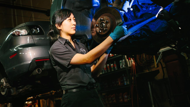 bctrades's tweet image. RT @myVCC: As we recognize all the apprentices in BC this month, we're highlighting one #myVCC student who discovered her talent for the trades through one of our programs: ow.ly/KVtL30pWoOM #womenintrades #ApprenticeNow  #TrainingBC