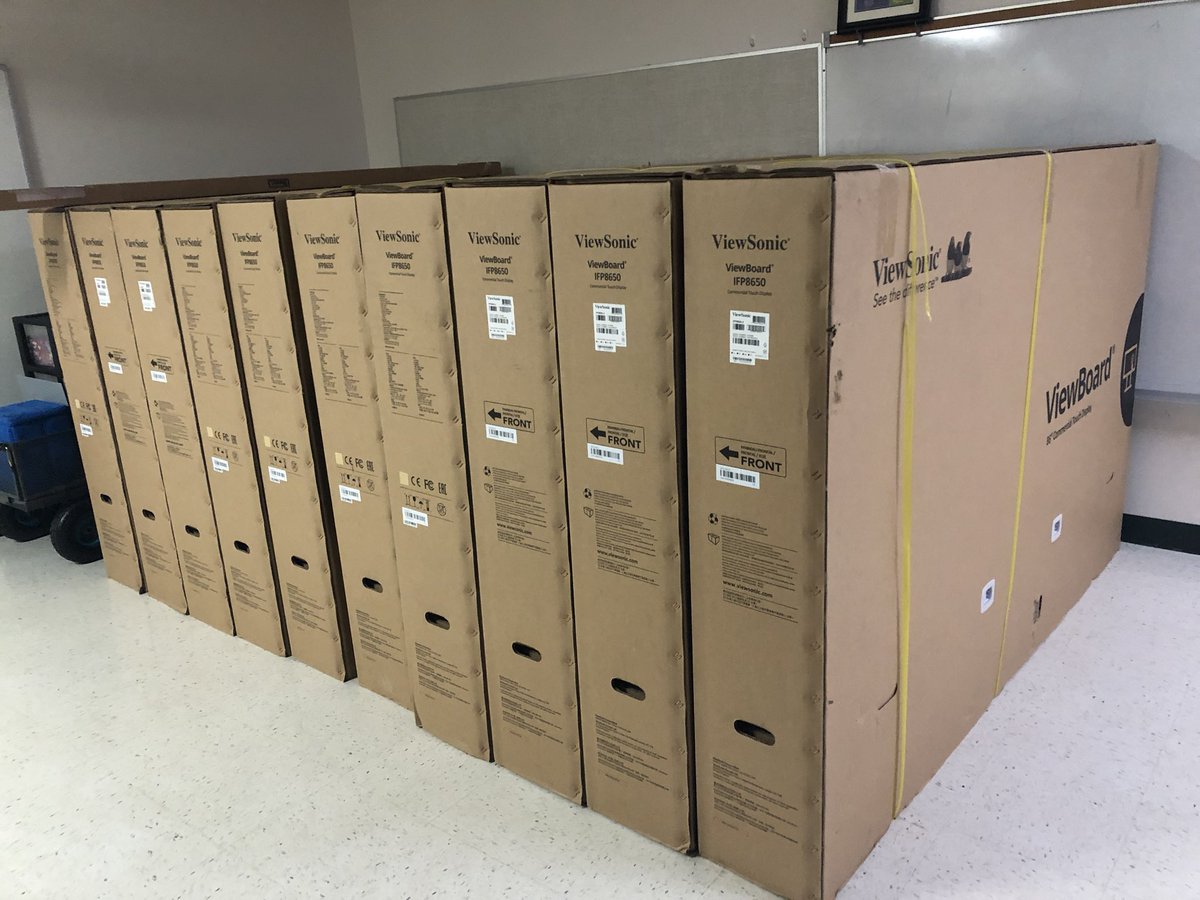 Santa’s coming early to <a href="/Dickinsfield/">Dickinsfield</a> this weekend!  Some much needed tech upgrading for classrooms by <a href="/FMPSDTech/">Tech Dept FMPSD</a> <a href="/FMPSD/">Fort McMurray Public School Division</a>