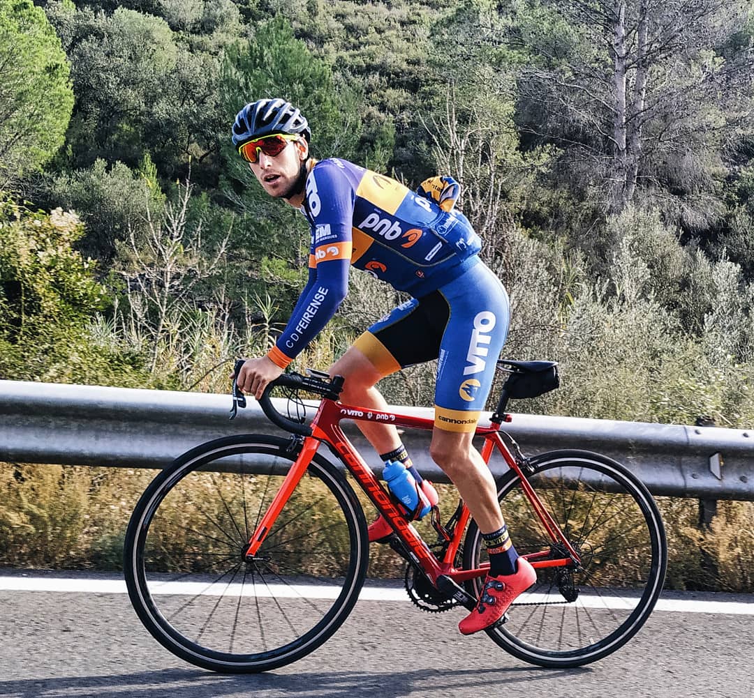 PelegriOscar's tweet image. ¡Novedades para 2020!

La próxima temporada seguiré ligado al mismo club en el que he competido durante este año.

Una temporada más para seguir con mi carrera deportiva, en la que espero seguir progresando a base de esfuerzo y trabajo.

#Feirense #OrgulldeCS #Betxi