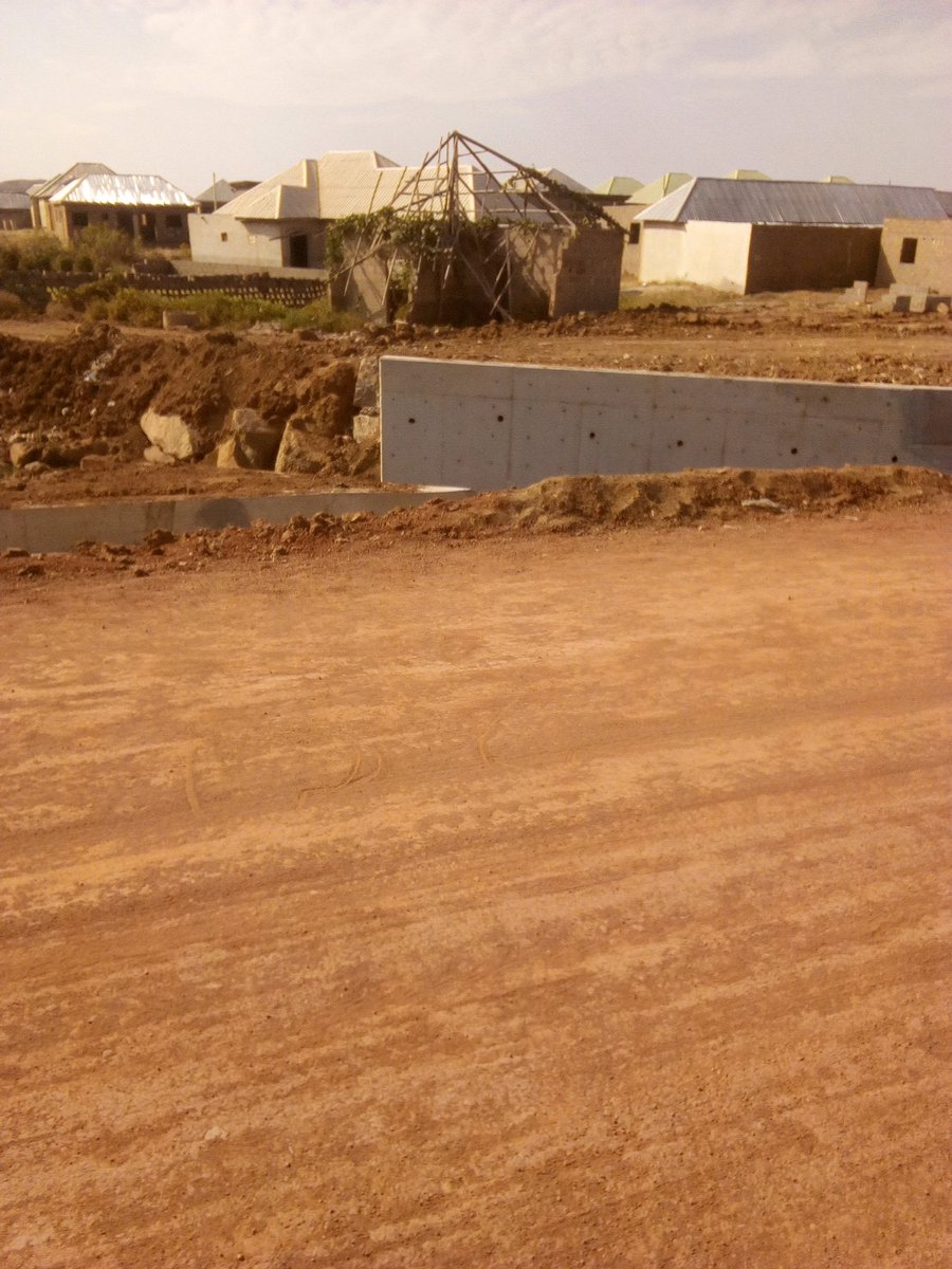 JohnDauda19's tweet photo. Live Update #KauraIsWorking @SenBalaMohammed. 5 months that is better than 4 years in our dear State #Bauchi. A real Democracy. Thanks to the people's Governor.
@YakubDogara @LadanSalihu1 @BauchiState @kauranbauchiso1 @aminugamawa https://t.co/Bs9wZrufDe