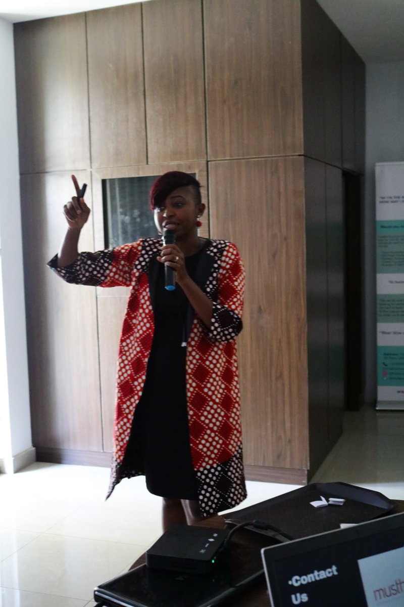 TheNext_Economy's tweet photo. @wennovation @insiteconsults @AfriLabs Odunayo Kuponyi CEO Musthave Home Accessories and More limited, a manufacturer of pillows and duvets. 

#TNELive #TNEImpact #Demoday #PitchDay https://t.co/2LPf3QoWgp