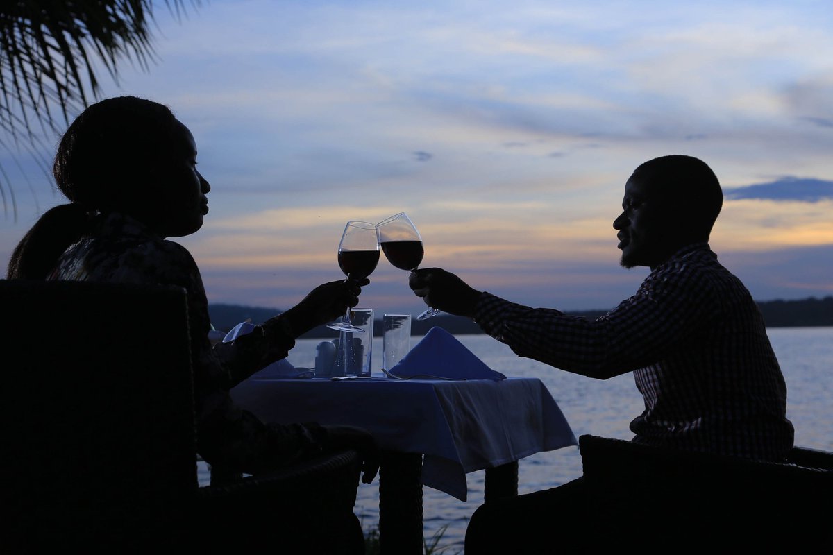A good bottle of wine, the right company, &amp; the most beautiful view, could be just what you need to end your day beautifully!The good bottle of wine &amp; beautiful view we have, the right company is on you😊🌄

#magicalplace
#sunsets
#nileriver
#ExploreUganda 🇺🇬
