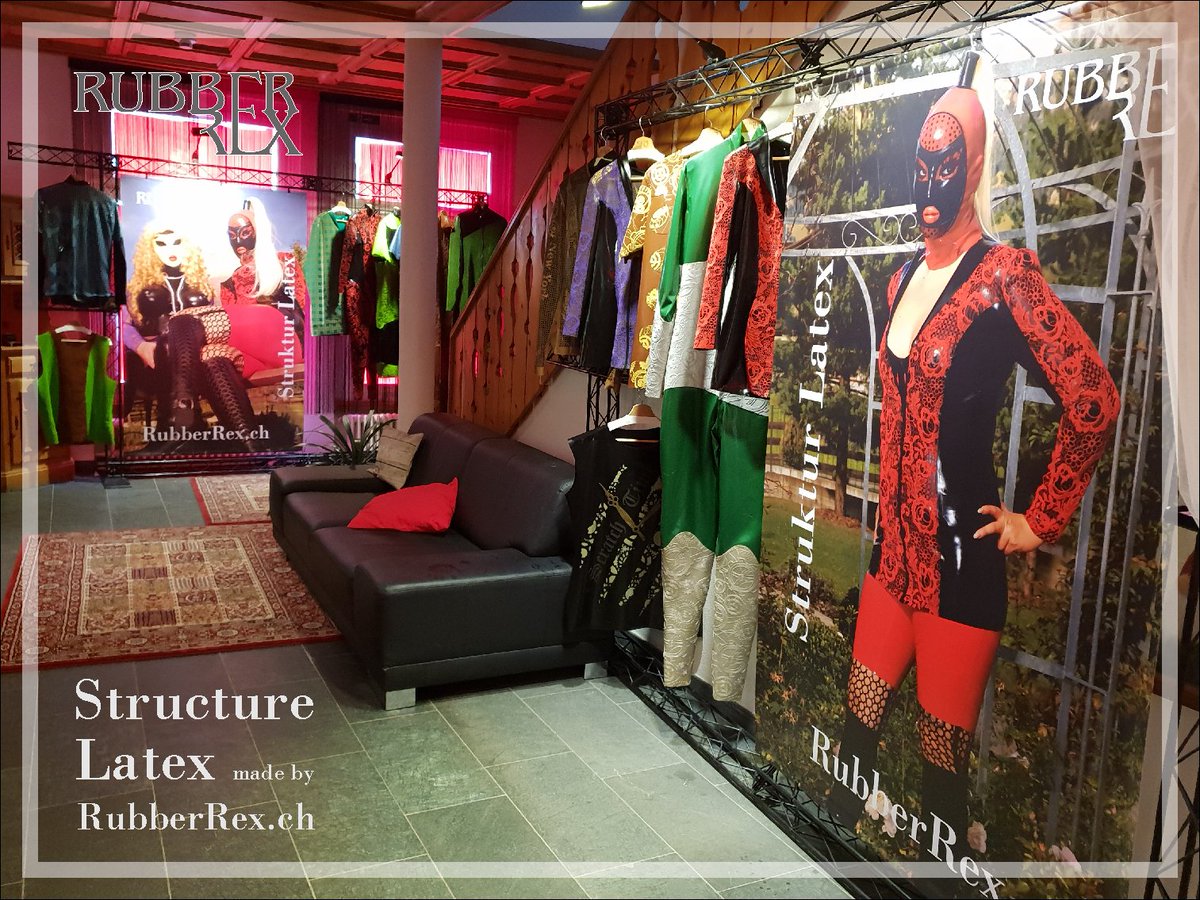 RubberRex's tweet photo. Unsere Ausstellung in den Bündner-Bergen... Läuft...
#StructureLatex #Latexfetish #Latexdecor #LatexAccessiores #LatexLace #Utopiafetishdeluxe
#LatexHandschuhe #LatexMaske #LatexBorder #LatexSchmuck #MaskandCo #Beamiersch
#LatexGauntlets #LatexArmstulpen #LatexCatsuit https://t.co/7zZKvpAOZW
