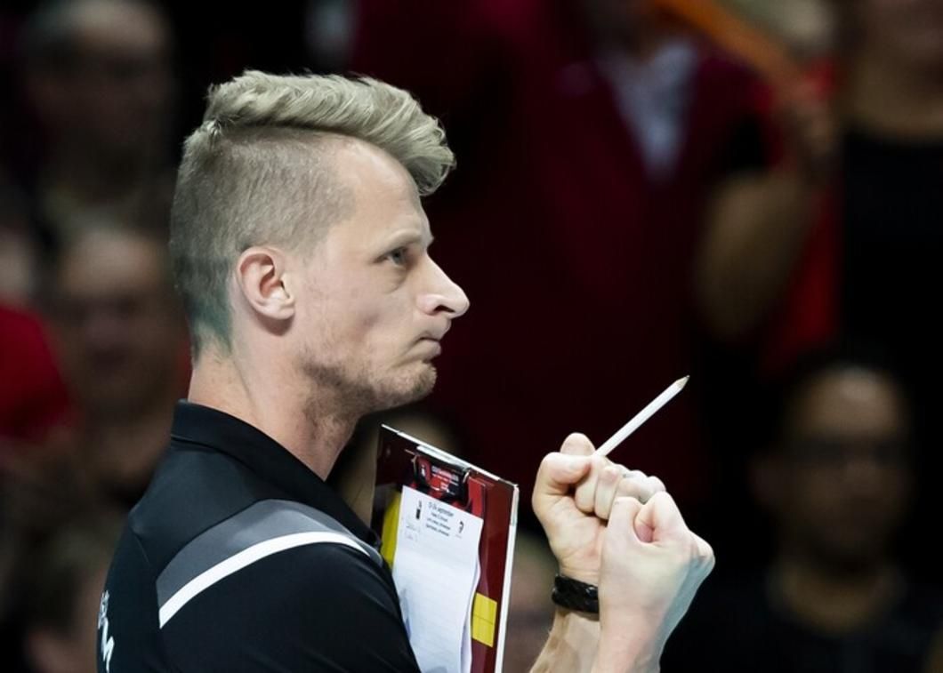 Brecht Van Kerckhove wordt assistent van Vital Heynen bij topclub Perugia buff.ly/35PHNeZ