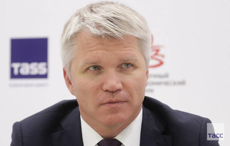 Министр спорта яковлев. Павел Колобков. Колобков Павел Анатольевич. Павел Колобков министр спорта. Газпром нефть Павел Колобков.