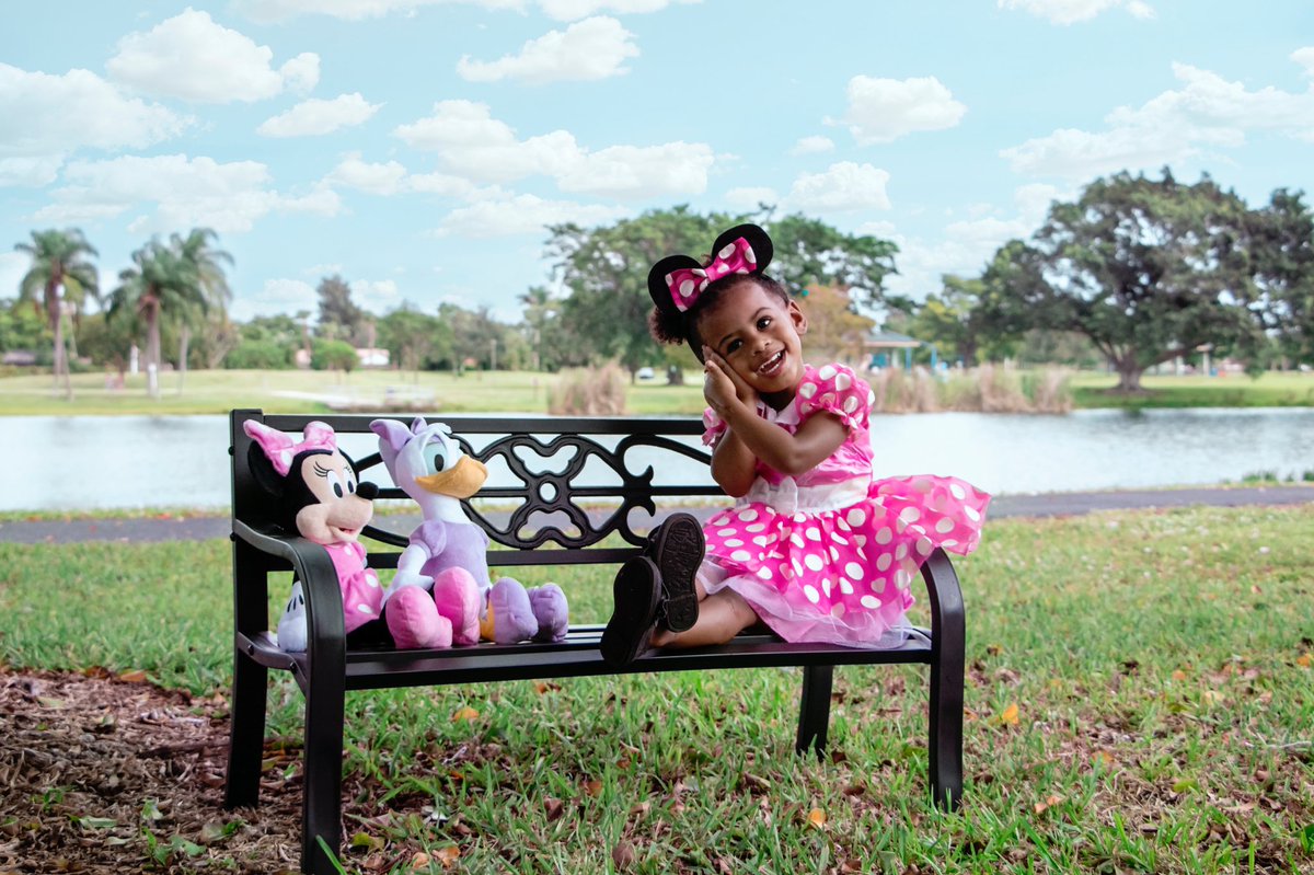 MichaelRod23's tweet image. Today is a VERY special day. Today this beautiful little girl turns 2!! #2cute