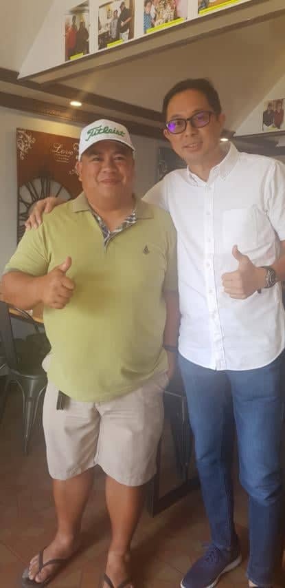Vice Mayor Sambo Yaokasin was at Ronn's Grilled Tuna & Sashimi, with him is Ronn's Owner, Mr Roel Rempillo. Looking forward on your next visit Sir Sambo, thank you!

#RonnsGrilledTuna
#SeafoodExperience