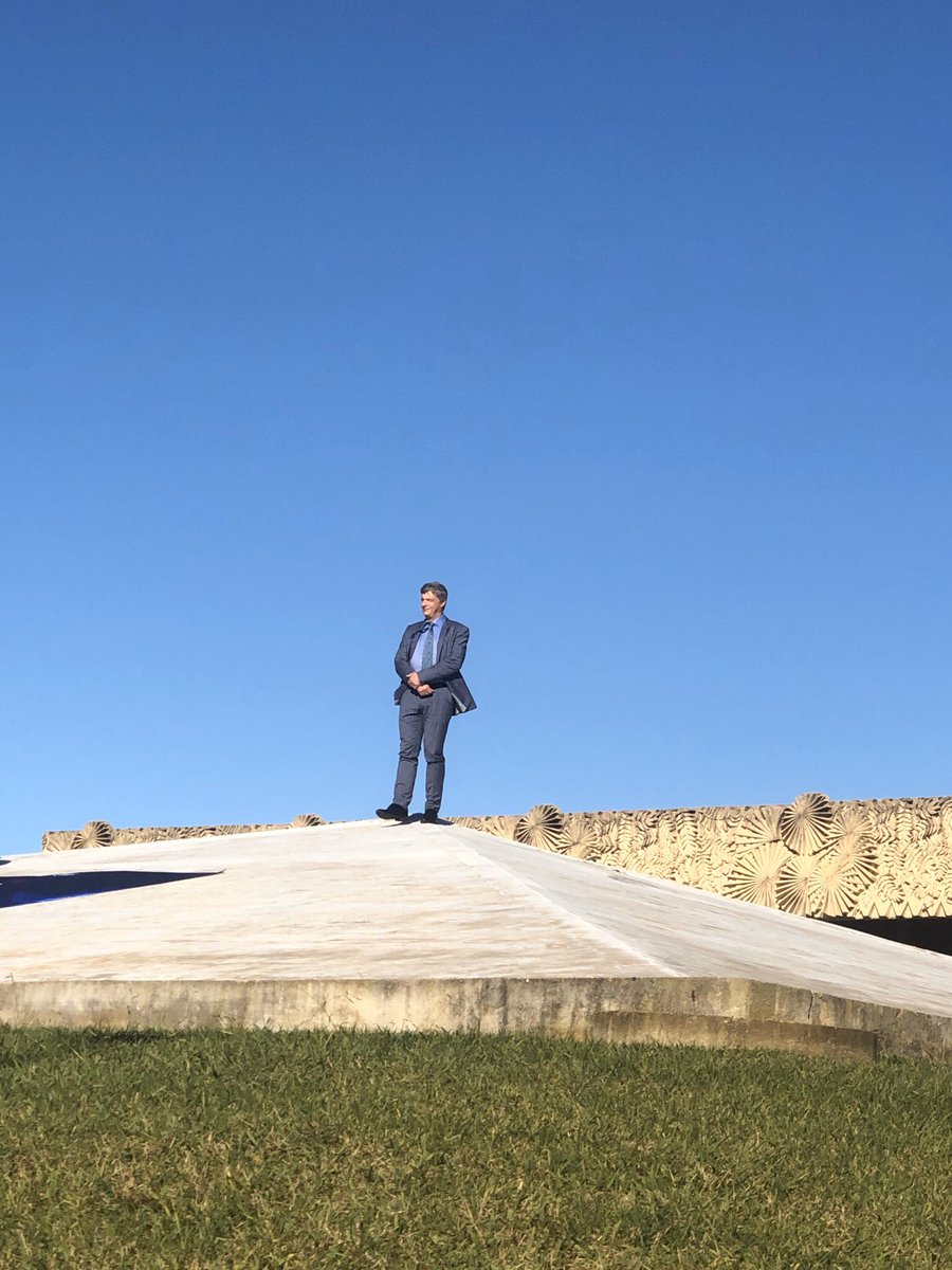 « La #pierre la plus solide d’un édifice est la plus basse de la #fondation »
Pose de la 1ère pour la Maison de L’Intelligence Artificielle
#MIA
@uca_research 
<a href="/AlpesMaritimes/">alpesmaritimes</a> 
<a href="/CASAOfficiel/">CASA - Officiel</a> 
<a href="/CCIcotedazur/">CCI Nice Côte d'Azur</a>