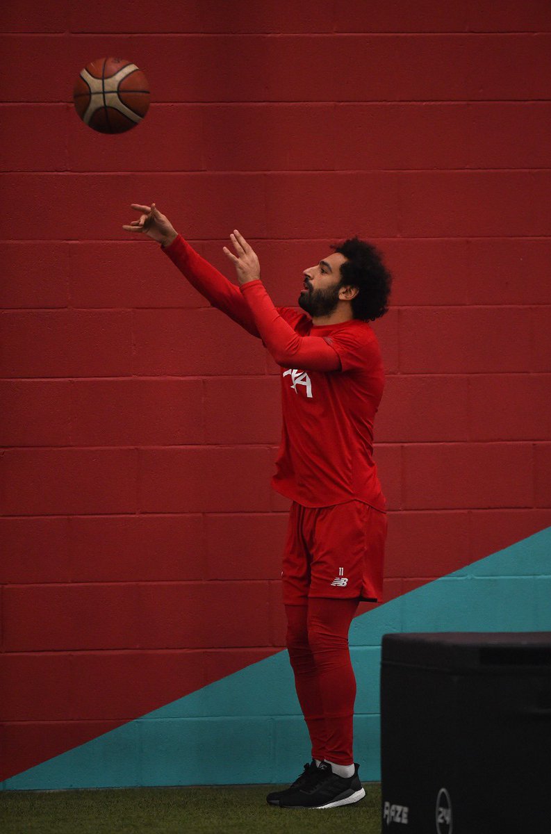 MoSalah tweet picture