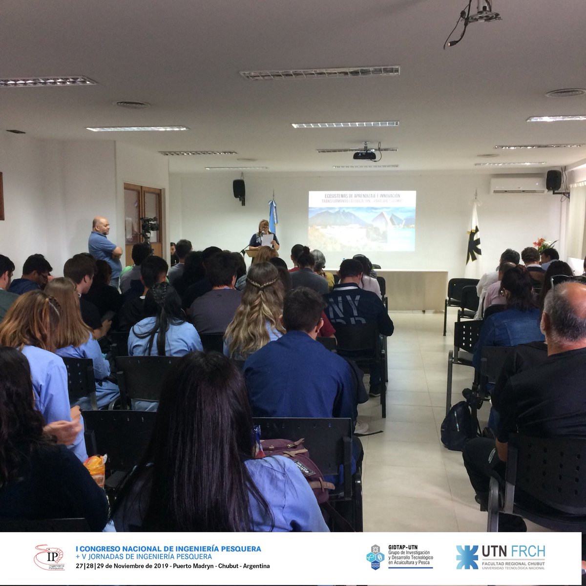 UTNChubut's tweet photo. #CONIPE2019
Charla Magistral “Ecosistemas de aprendizaje e innovación: Transformando la educación. para que? Cómo?” Con @jfreire del Tecnológico de Monterrey.
#Educacion #Innovacion https://t.co/nACupuySvI