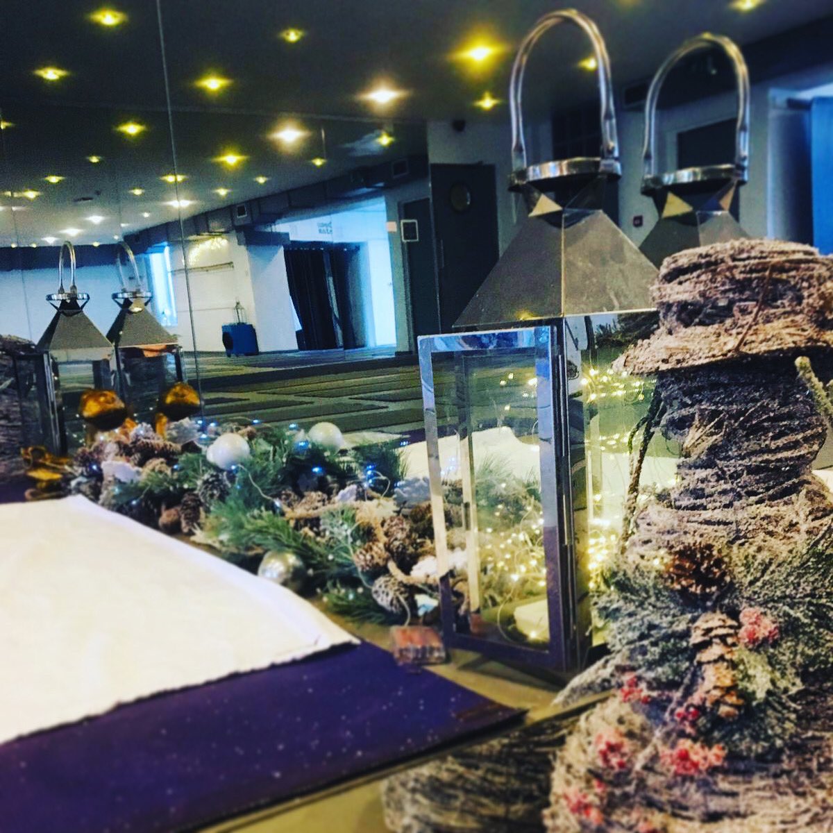 TheHotSpotYoga's tweet photo. Whoβs ready for @karenbutler77βs SOLD OUT #ClassToMusic Christmas special?! Canβt wait to see you all at 5:30pm! πβοΈβοΈπ΅
#christmas #xmas #yoga #yogaclass #fulham #parsonsgreen https://t.co/5rIAnObZ7K