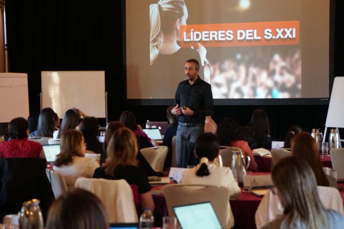 julianreyes_TV's tweet photo. Ya estamos !
Viviendo la #incaeexperience @INCAE
🇺🇸 MIAMI
En el programa de liderazgo de mujer más importante de Lationamerica
WOMEN EXECUTIVE LEADERSHIP PROGRAM
8️⃣3️⃣ directivas
1️⃣2️⃣países
#hanlacomounlider
#liderazgo
#poderpersonal https://t.co/OoKaCagwgC