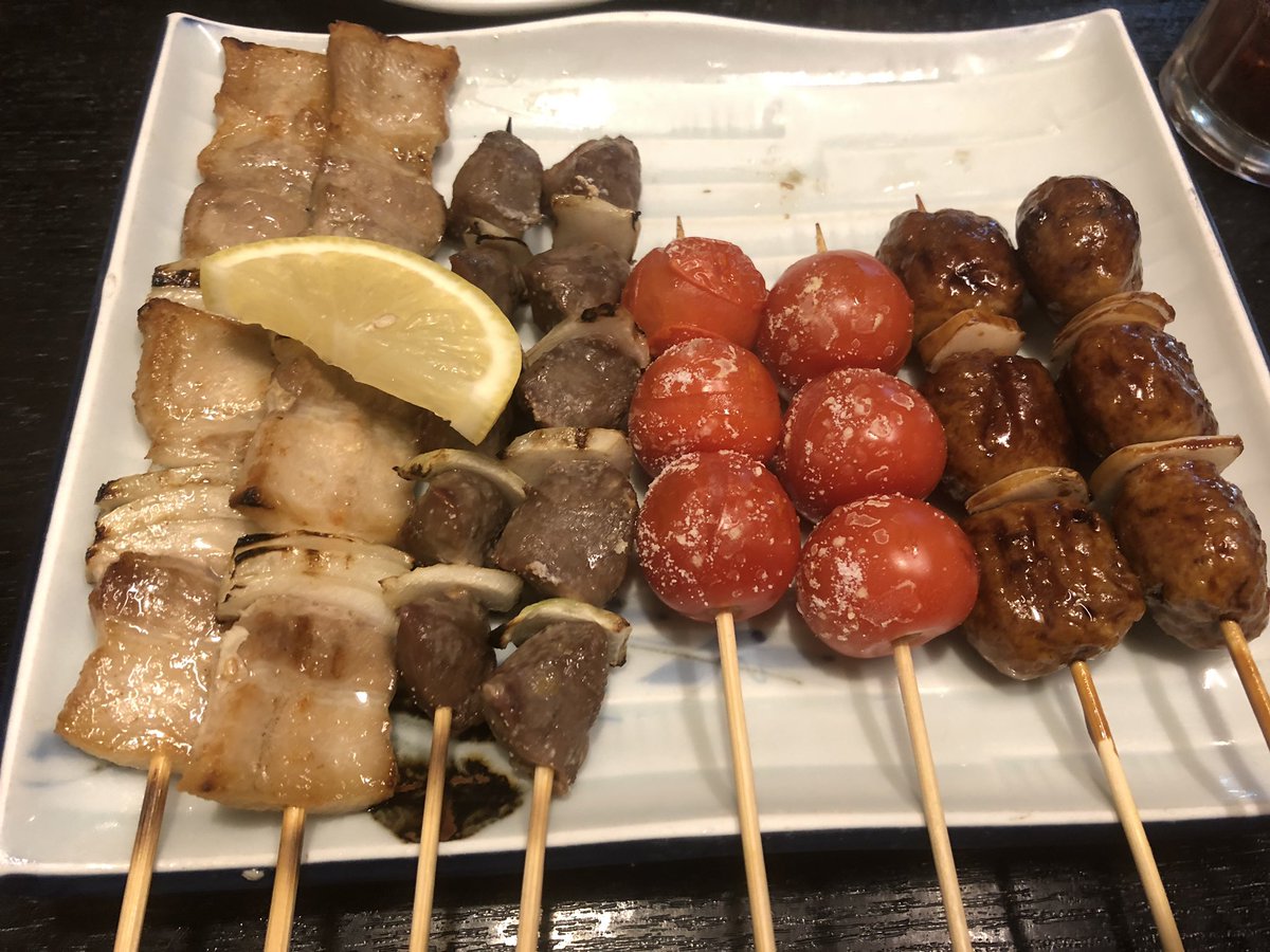 福岡today A Twitter 焼き鳥うまい ここうまか やぶれかぶれ にお初 博多駅筑紫口の名店です 博多駅 焼き鳥 金曜日夜