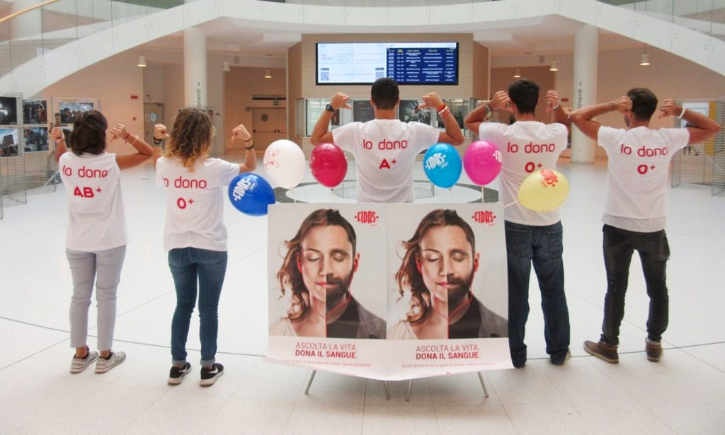 FIDASnazionale's tweet photo. I @FidasGiovani in occasione della Giornata Mondiale contro l'AIDS lanciano il progetto "Giovani FIDAS: Promotori di salute". #stopAIDS #HIVriguardatutti #WorldAIDSDay

https://t.co/mxPJeDTdW8 https://t.co/PNCMFVXSVs