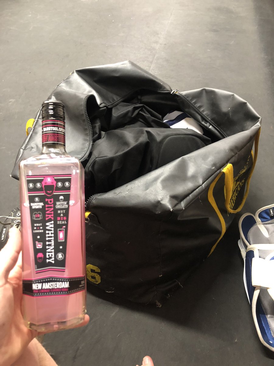 ClubJagrbombs's tweet photo. Welcome to the Nicola Valley. @pinkwhitney @ryanwhitney6 @spittinchiclets. #vodkaleague #pinkwhitneys https://t.co/EGG5VIVhPI