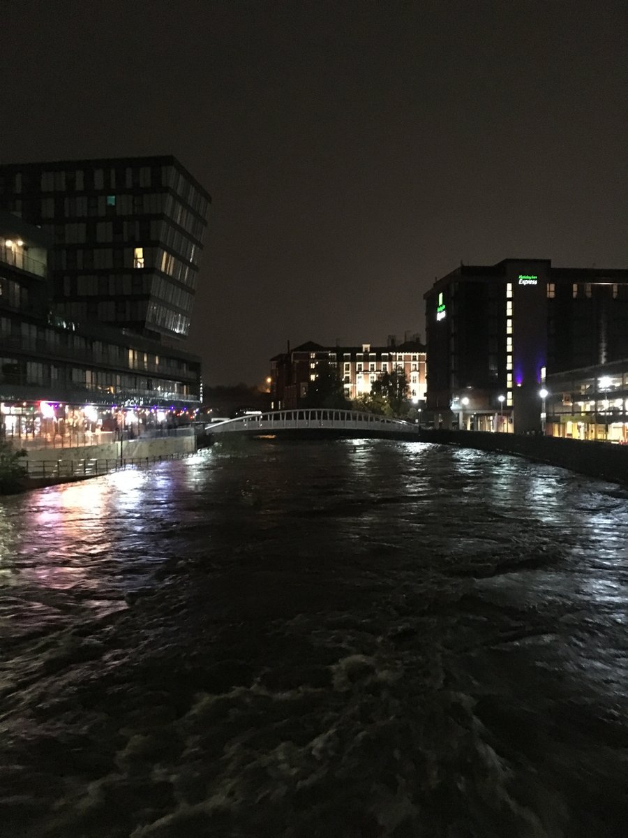 Flooding in the Don Catchment: a Natural Flood Management perspective doncatchment.wordpress.com/2019/11/29/flo…